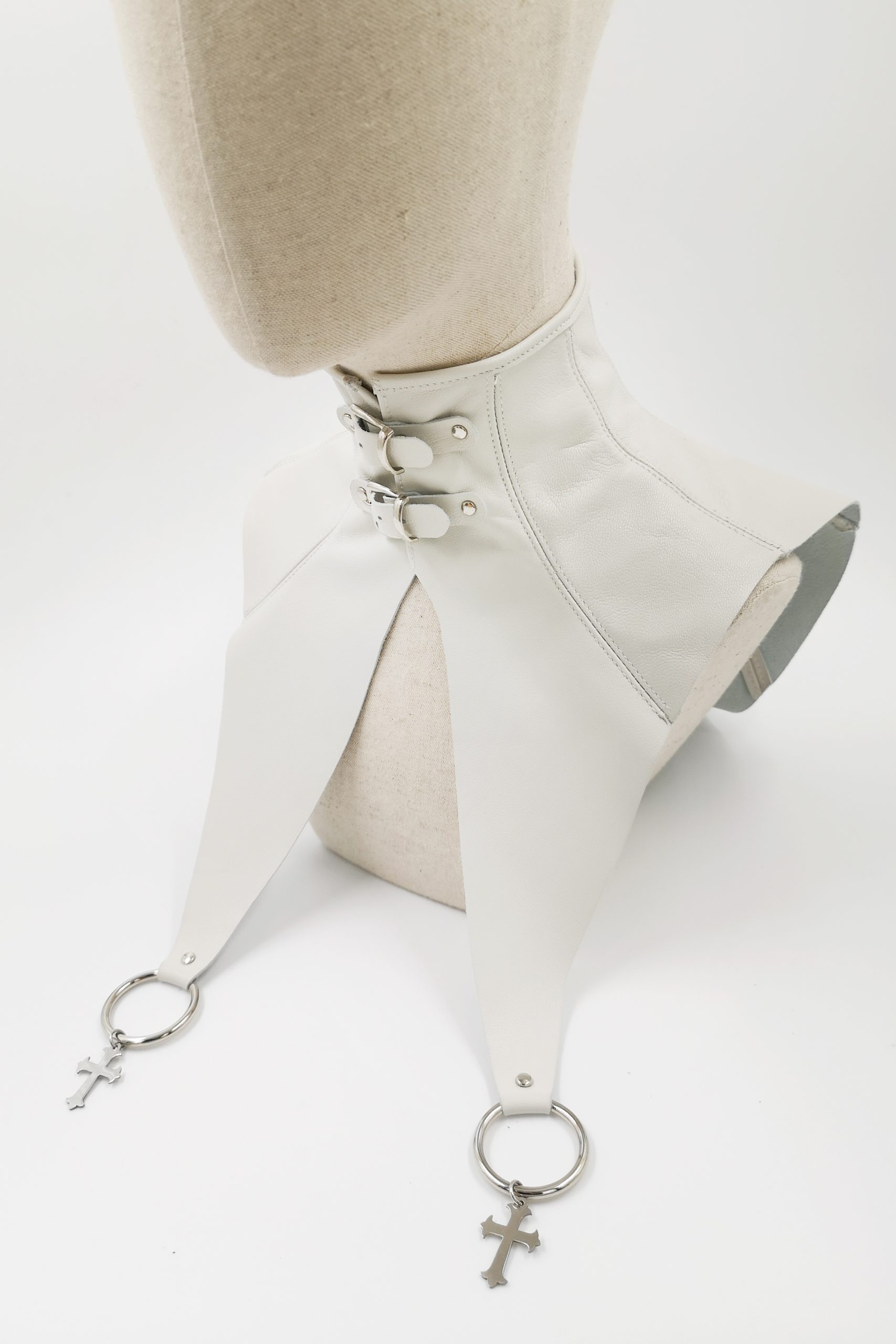 Collar 1
